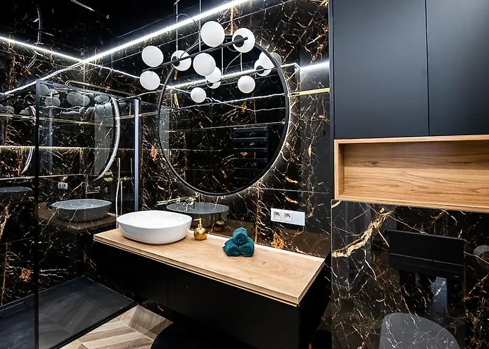 Wloski Apartament דירה קושאלין